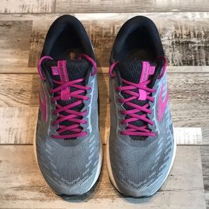 Brooks Ravenna 10 running shoes